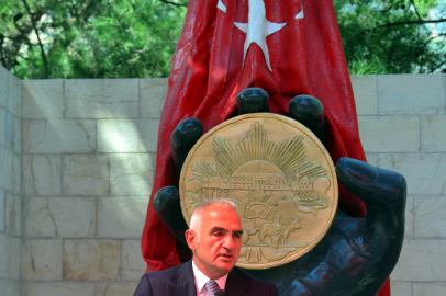 Bakan Ersoy: Deprem bölgesindeki toplam yatırımımız 34 milyar liraya ulaşacak (2)