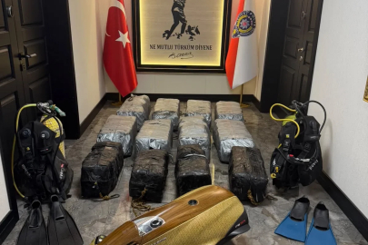 Gemideki 1,5 milyarlık kokain operasyonunda 8 tutuklama