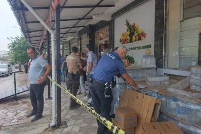 Eşini çalıştığı markette tabancayla öldürüp, intihar etti