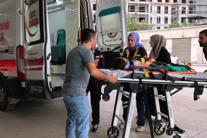2’nci kattan düşen Hafsanur yaralandı