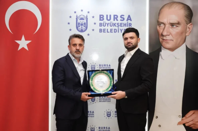 Büyükşehir Belediyesi’nden Bursaspor’a sponsorluk desteği