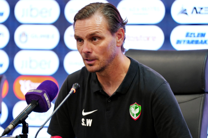 Stef Wils: Ligin tepesindeyiz, milli araya bu şekilde girdik