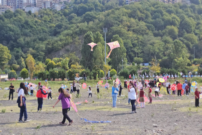 Zonguldak’ta uçurtmalar ‘Filistinli çocuklar’ için uçtu