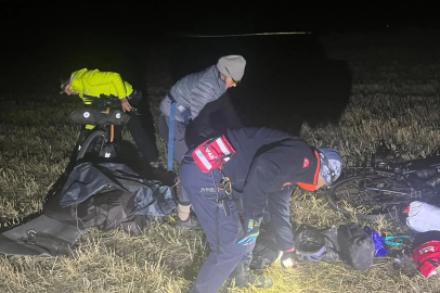 Bisikletleriyle gezerken yolunu kaybeden 2 turisti jandarma ve AFAD buldu