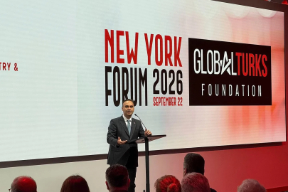 Bakan Kacır, 'Global Turks New York Forum’na katıldı