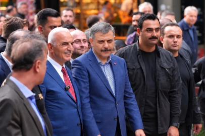 Bakan Çiftci, 'Türkiye Yüzyılı Buluşmaları' kapsamında Ümraniye’yi ziyaret etti