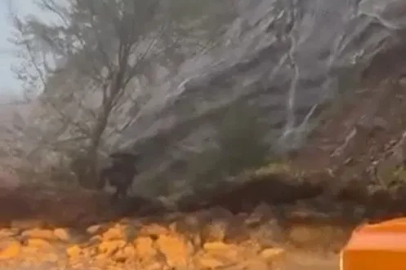 Uludağ yolunda heyelan