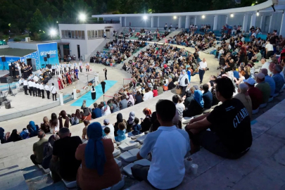 Yıldırım Belediyesi’nin kültür sanat etkinliklerine 30 bin kişi katıldı 