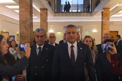 Özgür Özel'den genel kurulu terk etmelerine ilişkin açıklama