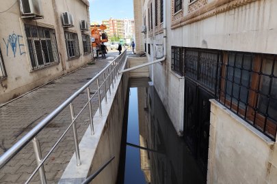 Mardin'de sağanak hayatı olumsuz etkiledi