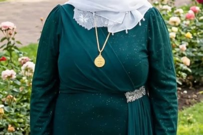 Balkon yıkarken akıma kapılıp öldü