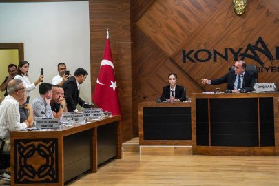 Konyaaltı Belediye Başkanı, CHP’den istifa etti (2)