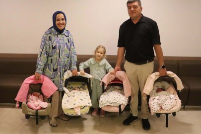 İkinci çocuk isterken, dördüzleri oldu
