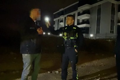 Otomobille polisten kaçan 2 kişinin ‘sürücü ben değilim’ kavgası