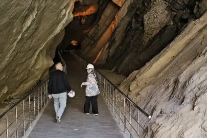 Su basan Gökgöl Mağarası 10 gün sonra ziyarete açıldı