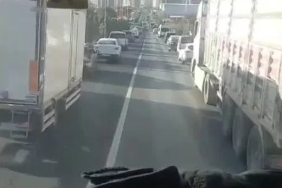 Mardin’de sürücüler, itfaiye aracına ‘fermuar yöntemiyle’ yol verdi