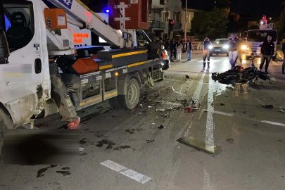 Bursa'da motosiklet ile sepetli vinç çarpıştı: 1 ölü, 1 ağır yaralı 