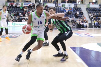  Denizli Basket'e lig morali