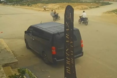 Motosikletler kavşakta çarpıştı; 1 ölü, 2 yaralı