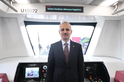 Bakan Uraloğlu: 452 kilometrelik kent içi raylı sistem hattını hizmete sunduk