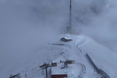 Palandöken'de kar kalınlığı 5 santimetreye yaklaştı (2)