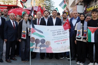 Gazze için Antalya’da sessiz yürüyüş; binlerce öğrenci tek yürek oldu