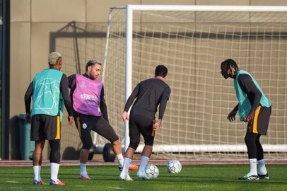 Galatasaray, Barcelona maçının hazırlıklarına devam etti 