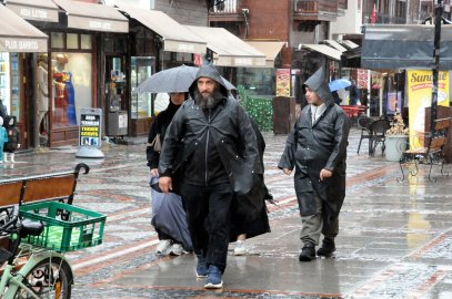 Edirne'de  sağanak etkili oldu