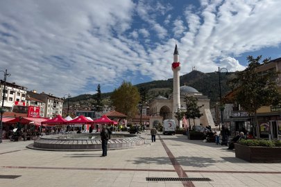 Restore edilen tarihi cami ibadete açıldı