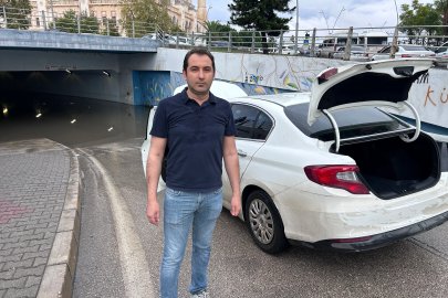 Adana'da sağanak sonrası alt geçidi su bastı; otomobilde mahsur kaldılar