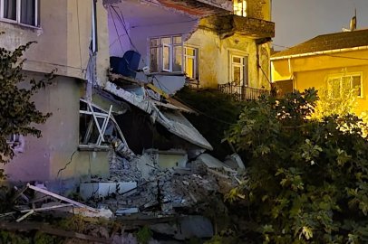Zonguldak'ta yağış nedeniyle evin duvarı çöktü