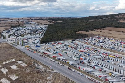  Bulgaristan sınırında 30 kilometre TIR kuyruğu