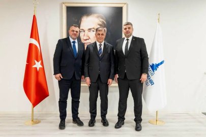 Karşıyaka'dan Başkan Tugay'a stat ziyareti