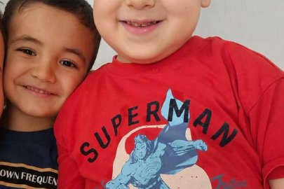 Kampanyası tamamlanan Göktuğ'un hesabında kalan para, kendisi gibi DMD'li adaşına umut oldu