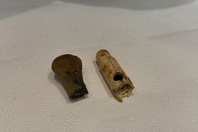 Çanakkale Troya'da 2 bin 800 yıllık kemik flüt ve 4 bin 500 yıllık idol başı bulundu (2)