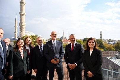 Bakan Ersoy: Kütüphaneleri çoğaltmak, toplumumuzun düşünce dünyasını zenginleştirmektir / Ek fotoğraflar