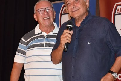 Altınordu'ya Yılmaz Vural'dan destek 