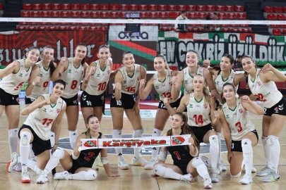 Karşıyaka filede İzmir DSİ'ye konuk