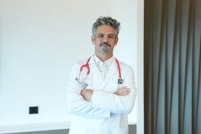 'Sigara maruziyeti çocuklarda solunum yolu enfeksiyonlarına yol açabiliyor'
