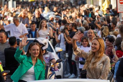 63'üncü Altın Portakal 'Geleneksel Kortej' ile başladı