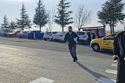 Lastiği patlayan otomobildeki 3 adayı, KPSS'ye jandarma ekipleri yetiştirdi
