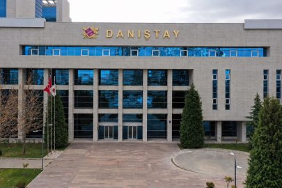 Danıştay'dan kopya cezasının sicilden silinmesini isteyen öğrenci lehine karar