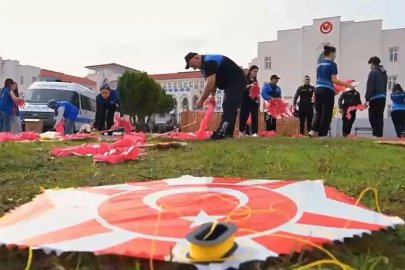 Cumhuriyetin 103’üncü yıldönümünde 103 uçurtma gökyüzüyle buluştu