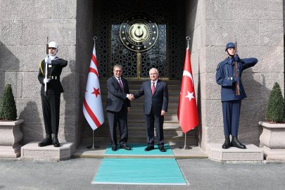 Bakan Güler, KKTC Başbakanı Üstel ile görüştü