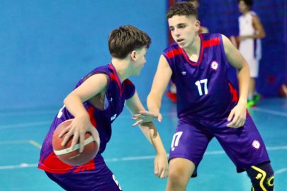 Bergama’da gençlere basketbol şöleni
