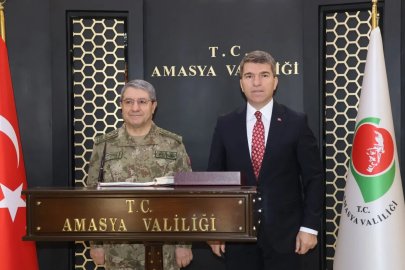 Genelkurmay Başkanı Orgeneral Bayraktaroğlu, Amasya Valiliği'ni ziyaret etti