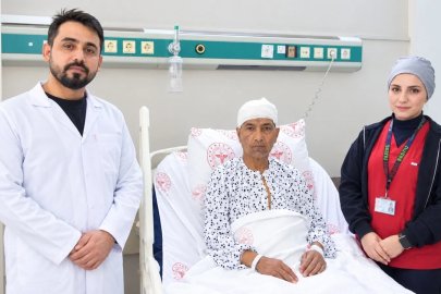 60 yaşındaki kadının beynindeki 10 santimetrelik kitle ameliyatla çıkarıldı