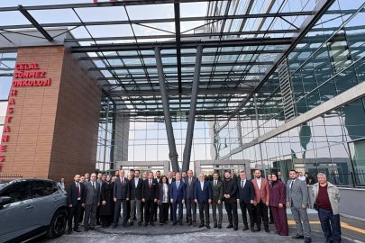 AK Parti heyeti Ali Osman Sönmez Devlet Hastanesi'ni ziyaret etti