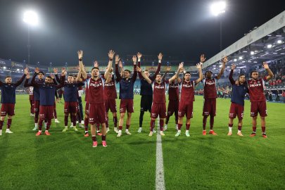 Trabzonspor, Rize'de tarihi geri dönüşe imza attı