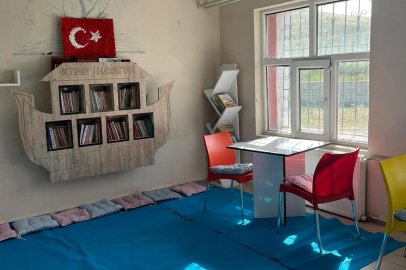 Sahneledikleri oyunun geliriyle ilkokulu baştan sona yenilediler / Ek fotoğraflar